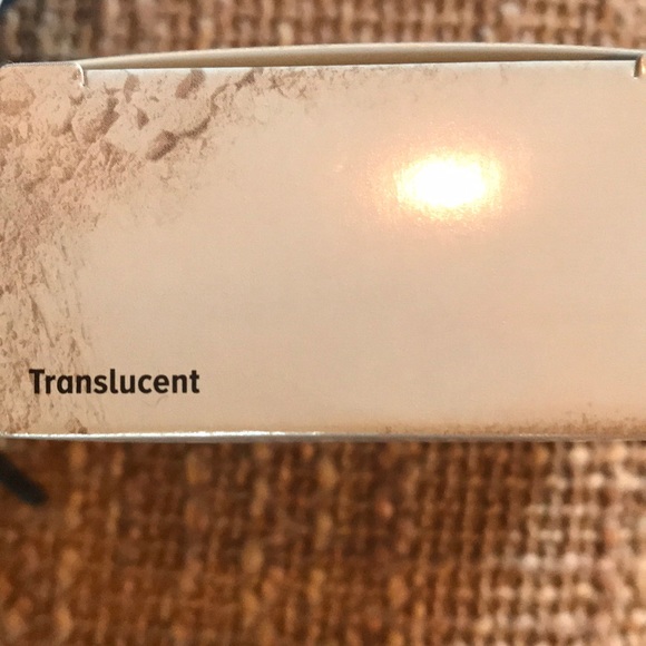 ❤️host pick!!❤️ New It Cosmetics Bye Bye Pores - Picture 5 of 6